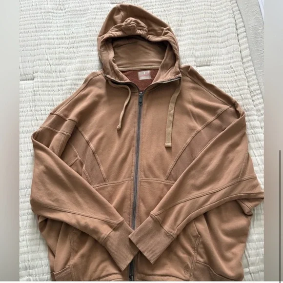 FP Movement Embroidered Logo Zip Up. Size Small - Picture 8 of 9